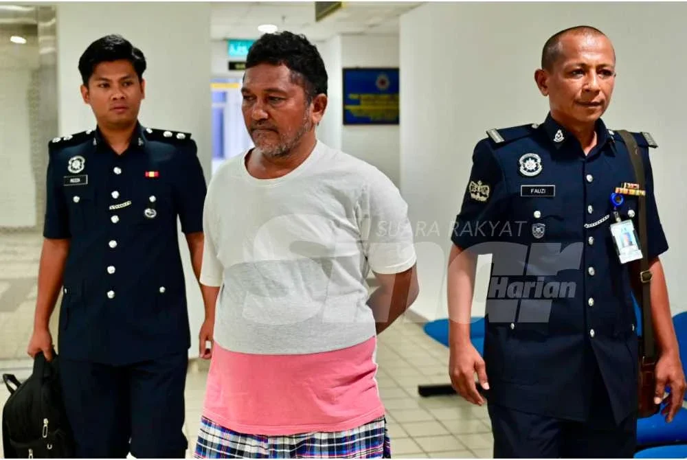Zawawi mengaku bersalah selepas pertuduhan ke atasnya dibacakan di hadapan Majistret Yusnaliza Mohammad Yusoff.