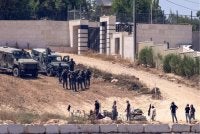Askar Israel merampas 16 rumah rakyat Palestin di dalam dan sekitar Qusra di utara Tebing Barat.