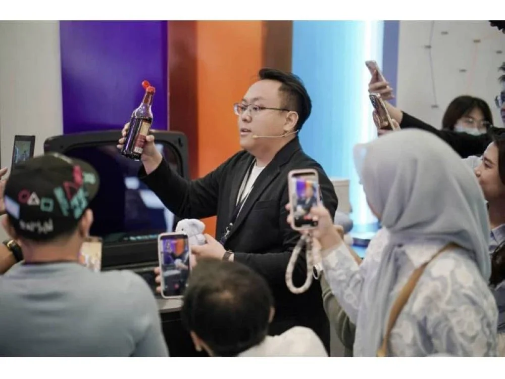 Di bawah teras Clean, Siri IRIS 2698 dilengkapi Double Drive Technology yang direka untuk menghasilkan cucian lebih bersih selain mengurangkan pakaian daripada berpintal dan berbelit.