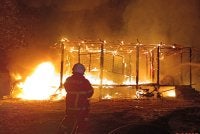 Bomba menerima panggilan kecemasan berhubung kejadian jam 4.11 pagi