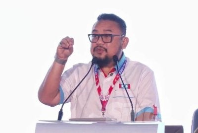 Afdlin membahaskan usul ucapan dasar Presiden pada Kongres Nasional Keadilan pada Sabtu.