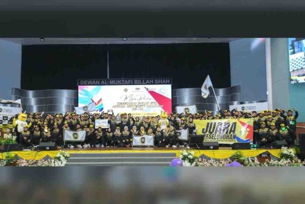 Kontinjen UniSZA tampil cemerlang apabila mengungguli kutipan keseluruhan 43 pingat iaitu 18 pingat emas, 10 perak dan 15 gangsa pada Kejohanan Sukan Staf Antara Universiti Malaysia (SUKUM) Ke-46.