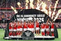 Arsenal memberi amaran awal menjelang musim baharu selepas menewaskan Manchester City 3-0 dalam aksi Perisai Komuniti di Cardiff pada Ahad.