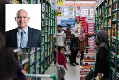 Sistem cukai yang dilaksanakan perlu jelas, telus dan mudah dipatuhi, selain tidak meningkatkan kos menjalankan perniagaan secara berlebihan. Gambar kecil: Syed Naqiz