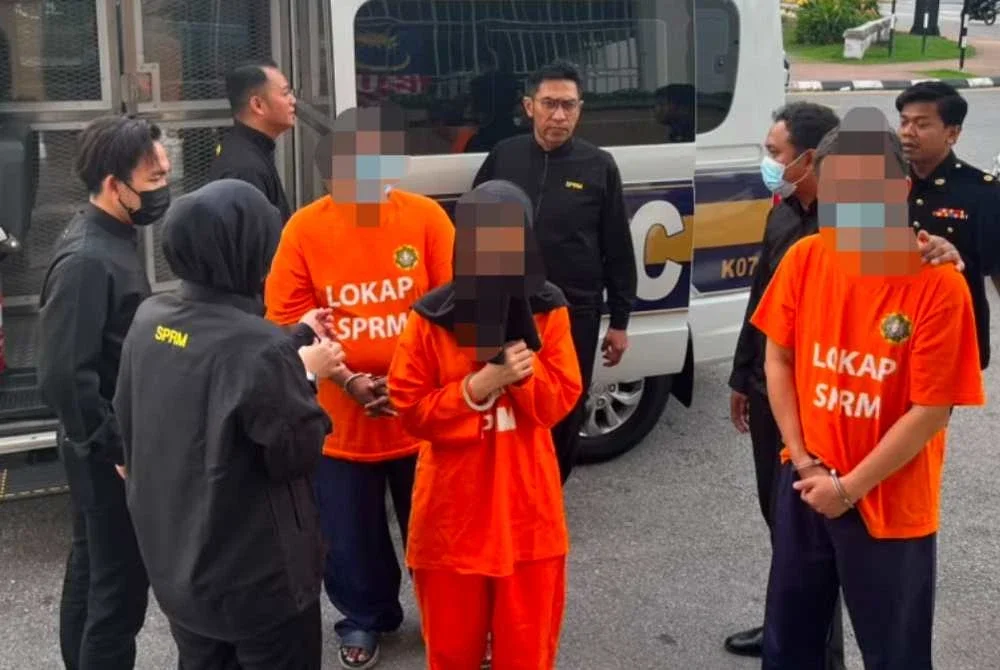 Perintah reman sehingga 24 Ogos terhadap kesemua suspek telah dikeluarkan Majistret Noor Idayu Salim. Foto SPRM