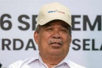 Mohamad bercakap pada sidang media selepas Program Media Tour MAHA 2026 di MAEPS, Serdang pada Khamis. Foto: Bernama