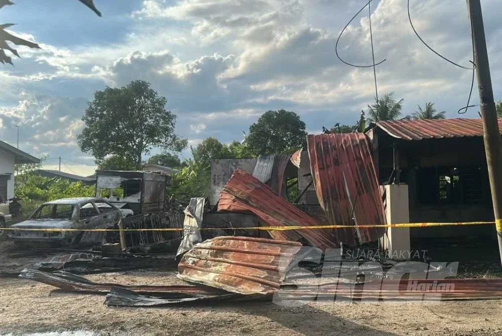 Rumah yang didiami Nurul Nazira bersama keluarga musnah dalam kebakaran pada Khamis.