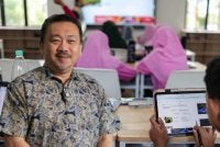 Cabaran pendidikan hari ini bukan hanya soal akademik, tetapi turut melibatkan keselamatan dan kesejahteraan warga sekolah.Gambar kiri: Anuar