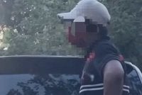 Tangkap layar video aksi lelaki yang didakwa melakukan aksi tidak senonoh di hadapan sebuah kereta seorang wanita di Taman Keladi baru-baru ini.