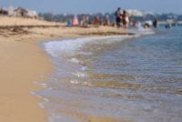 Lebih 10 orang masih hilang selepas sebuah bot yang membawa migran tenggelam di luar pantai Ben Guerdane di tenggara Tunisia. Gambar hiasan - Foto pixabay