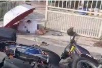  Seorang lelaki warga emas parah selepas dipukul jirannya menggunakan batang besi dalam kejadian di Jalan Perak. 