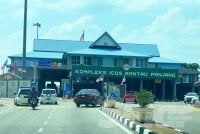 Suasana di ICQS Rantau Panjang lengang susulan 51 insiden keganasan yang berlaku secara serentak di Narathiwat, Yala dan Pattani, Thailand pada Sabtu malam. 