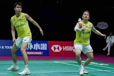 Aaron (kanan) dan Wooi Yik berpeluang merangkul gelaran dunia buat kali kedua apabila mara ke final pentas sama edisi 2026 di New Delhi. 