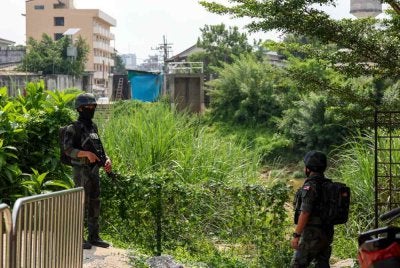 PGA mempertingkat kawalan keselamatan di beberapa lokasi sekitar pekan Rantau Panjang, Pasir Mas berhampiran sempadan Malaysia-Thailand, susulan siri pengeboman dan insiden keganasan yang berlaku di tiga wilayah Selatan Thailand. Foto Bernama