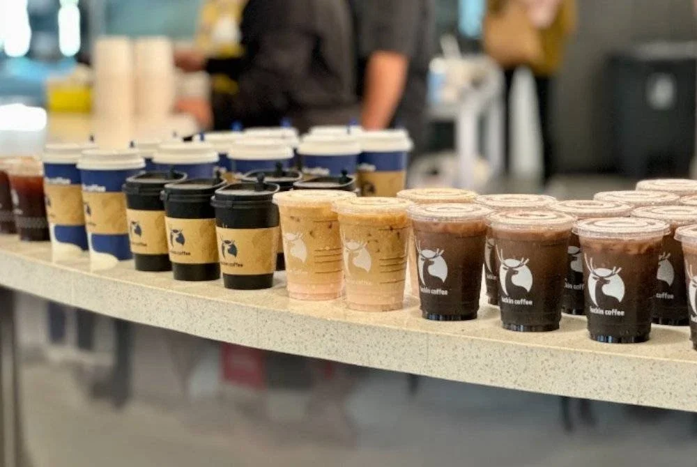 LUCKIN COFFEE kini mempunyai 120 premis dengan 59 daripadanya mempunyai sijil halal Jakim.