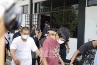 Seorang pempengaruh permotoran antara lapan samseng jalanan yang direman empat hari bagi membantu siasatan berhubung tindakan menutup jalan untuk berlumba haram di Lebuhraya LinKedua. 