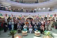 Sebahagian peserta yang menyertai World QuranHour di SACC Mall.