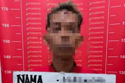 Suspek diberkas di kediamannya pada 17 Julai lalu dan kini ditahan bagi membantu siasatan. Foto Detik.com