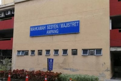 Seorang guru tahfiz mengaku tidak bersalah di Mahkamah Sesyen Ampang hari ini, atas empat pertuduhan melakukan amang seksual fizikal terhadap dua pelajar lelaki di sebuah maahad tahfiz di Taman Keramat - Gambar hiasan