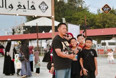 Antara papan tanda iklan yang menggunakan tulisan Jawi di sekitar bandar Kuala Terengganu.
