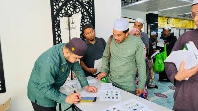 Sambutan orang ramai yang mendaftar untuk mengikuti program SPM di Masjid Sultan Idris Shah II pada tahun ini sangat menggalakkan.
