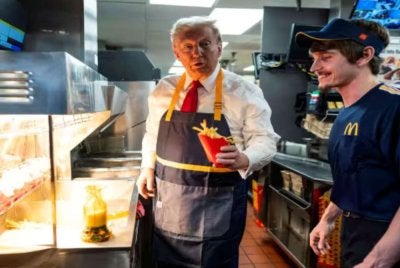 Trump sememangnya terkenal dengan kegemarannya terhadap makanan McDonald’s serta tidak berminat untuk bersenam, kecuali bermain golf. Foto fail/Reuters.