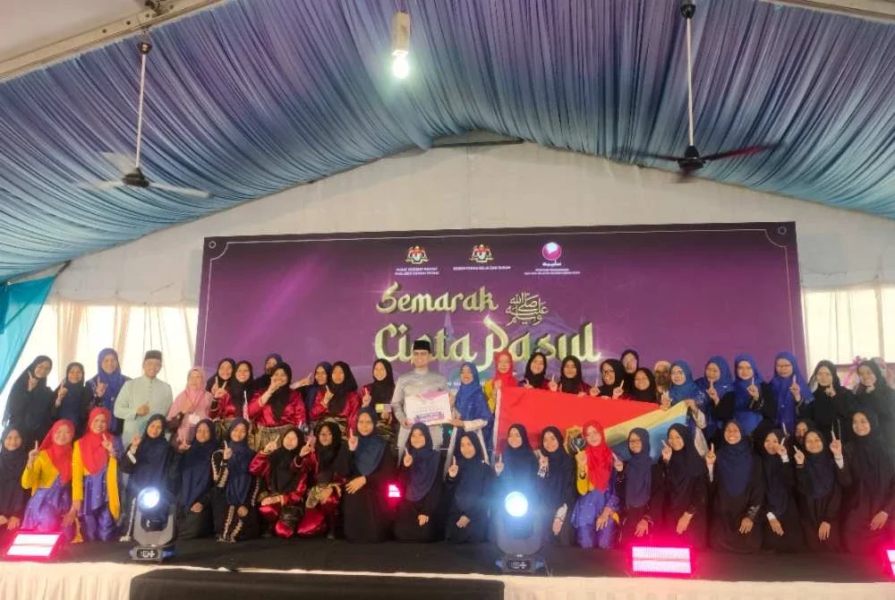Mohammed Taufiq melancarkan Program Semarak Cinta Rasul di Masjid Kariah Bandar Perdana.