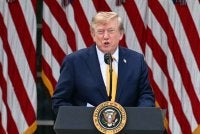 Trump ketika menyampaikan ucapan di Taman Ros Rumah Putih, Washington DC. Foto AFP