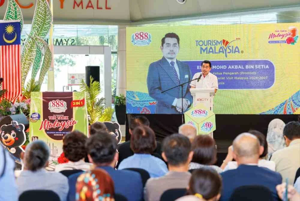 888 Tea & Coffee angkat teh tarik simbol perpaduan menerusi ‘Bersama Kita Tertarik’ 888 Tea & Coffee angkat teh tarik simbol perpaduan menerusi ‘Bersama Kita Tertarik’