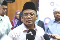 Amirudin bercakap kepada media selepas hadir pada Majlis Penyerahan Sumbangan Insentif Haji Muassasah 1447H/2026M DUN Dengkil di Dewan Komuniti Putra Perdana, Rabu. Foto Bernama
