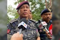  Mohd Khalid semasa sidang akhbar pada Rabu.