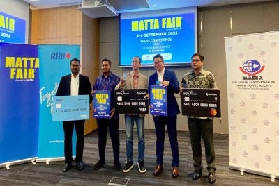Dari kiri, Setiausaha Agung Kehormat MATTA, P Subramaniam; Naib Presiden MATTA, Mohd Hizzar Mohd Shah; Nigel; Vee Loc dan Head, Treasury RHB Bank, Nik Ahmad Zaki Nik Abdullah bergambar selepas sidang akhbar pengumuman RHB Bank sebagai rakan bank rasmi MATTA Fair September 2026