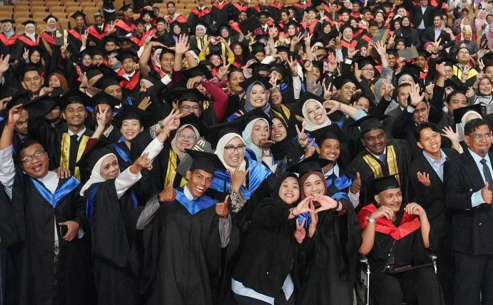 Majlis Konvokesyen Kali ke-6 Akademi Vokasional McDonald’s Malaysia yang diadakan di World Trade Centre (WTC) Kuala Lumpur baru-baru ini.