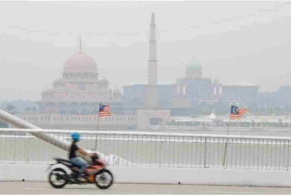 Kepekatan jerebu yang tinggi berpotensi berlaku di Johor, Melaka, Negeri Sembilan, Selangor, Kuala Lumpur dan Putrajaya hingga 31 Ogos.