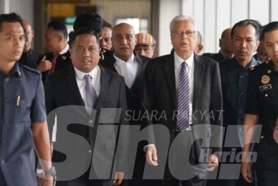 Ismail Sabri didakwa di Mahkamah Sesyen Kuala Lumpur pada Khamis, atas satu pertuduhan tidak mengisytiharkan harta iaitu wang tunai RM14.7 juta, jutaan mata wang asing serta lima jongkong emas, tahun lepas. Foto: Sinar Harian/Rosli Talib.