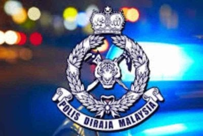 Satu mayat yang belum dikenal pasti identiti ditemui di dalam ruang simpanan tayar sebuah pesawat di KLIA2. 