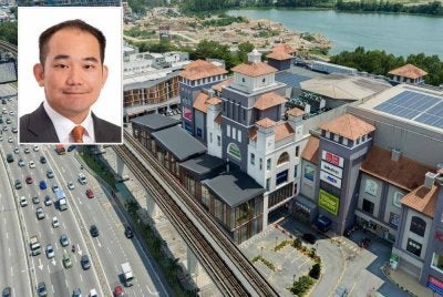 IOI Mall Puchong. Gambar kecil:Lee