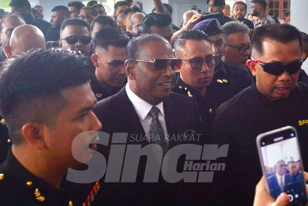 Saravanan mengaku tidak bersalah di Mahkamah Sesyen di sini terhadap tiga pertuduhan. Foto SINAR HARIAN/ASRIL ASWANDI SHUKOR