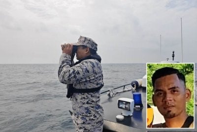Pasukan penyelamat menggerakkan Operasi Carilamat bagi mengesan Sabrie (gambar kecil) yang dikhuatiri hilang selepas bot gentian kaca yang dinaikinya terbalik di perairan Pulau Tenggol pada Khamis.