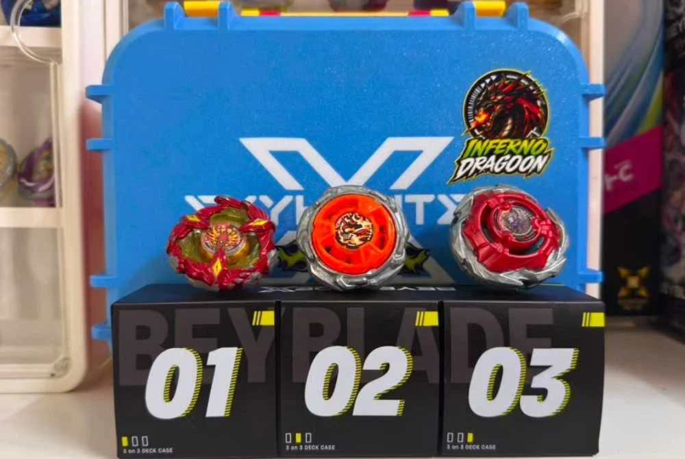 Antara koleksi beyblade Nur Fadly Hadi.