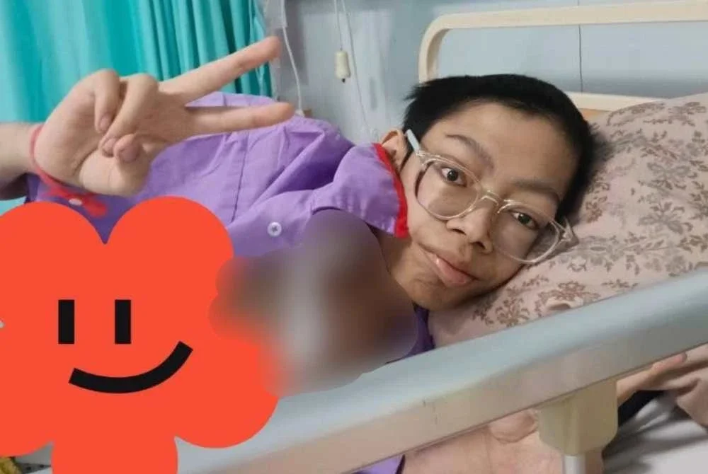 Muhammad dimasukkan ke HCTM minggu lalu selepas mengadu tidak sihat. FOTO: Facebook Ahmad Rosli
