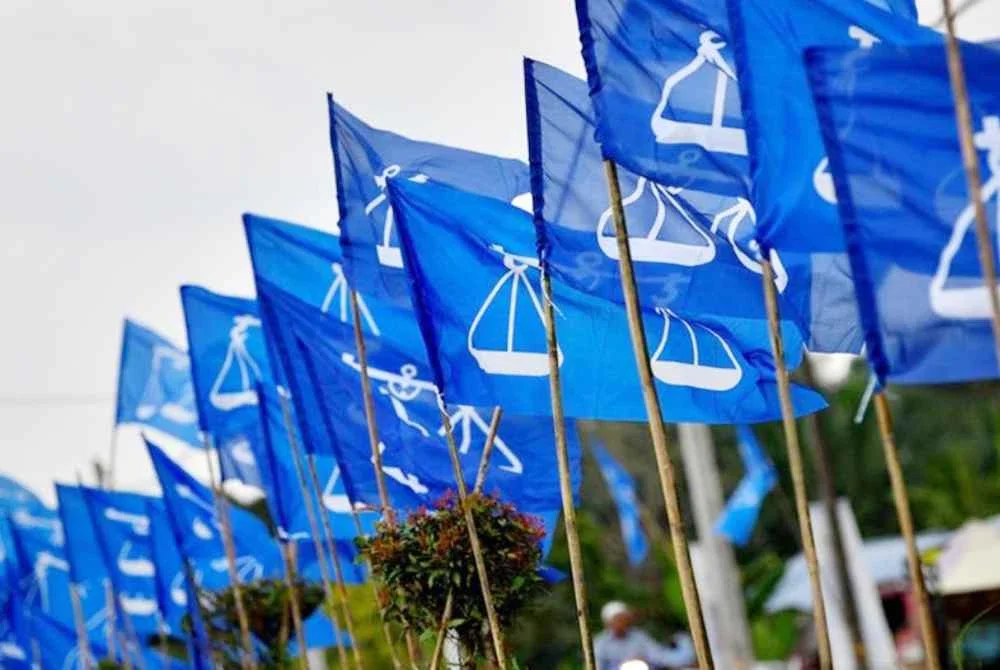 Kerjasama politik di Melaka bakal diuji, dengan Barisan Nasional dan Perikatan Nasional berdepan ujian untuk memperkukuh hubungan dalam pilihan raya negeri.