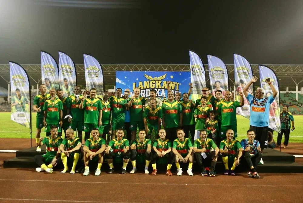 ‘Rasa macam muda semula’ – Sanusi sertai legenda Kedah lawan Singapura