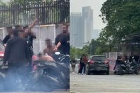 Tangkap layar rakaman video tular memaparkan kejadian pergaduhan dan kekecohan sekumpulan individu di ibu negara.