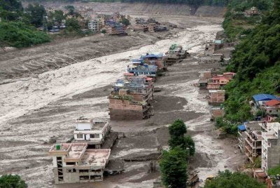 Keadaan kawasan yang terjejas akibat banjir di Nepal. 