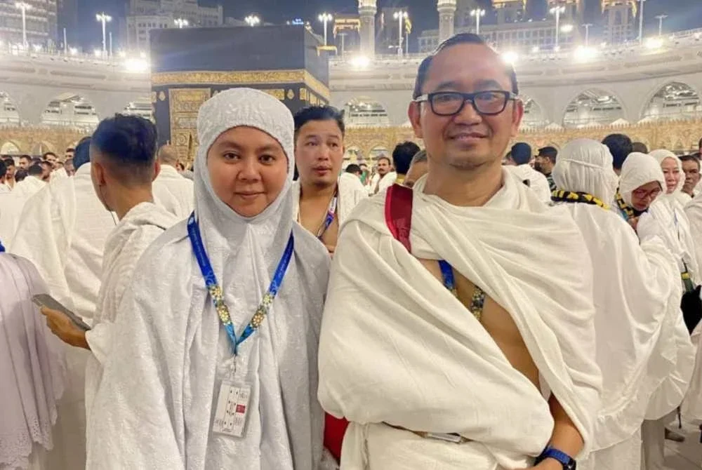 Aziela turut memuat naik gambar bersama suami ketika berada di Tanah Suci dalam hantaran di Threads miliknya.