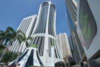 Keputusan audit tanpa pengubahsuaian terhadap penyata kewangan Lembaga Tabung Haji 2017 dipersoalkan susulan isu penjejasan nilai melibatkan ratusan juta hingga bilion ringgit. 