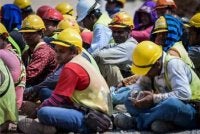 Malaysia dijangka mengambil sekitar 200,000 pekerja dari Bangladesh dalam tempoh enam bulan. Foto hiasan