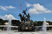 Kerja pemuliharaan Tugu Negara yang telah berdiri hampir 60 tahun itu dijangka bermula minggu depan - Foto fail Bernama