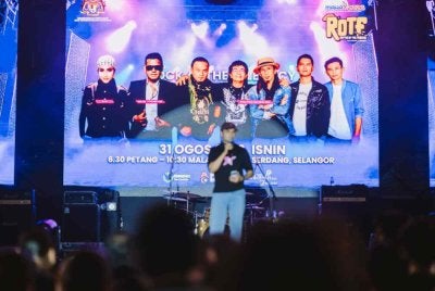 Persembahan program muzikal ROTF menampilkan Ella, Azlan dan Khalifah Hulubalang di MAEPS Serdang bersempena MAHA 2026 pada Isnin.